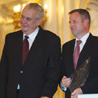 Miloš Zeman předal Národní cenu kvality